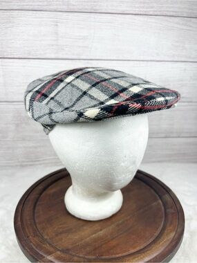 Vintage Totes Grey Black Red Plaid Tartan Flap Cap Hat Beret Wool Blend Size M